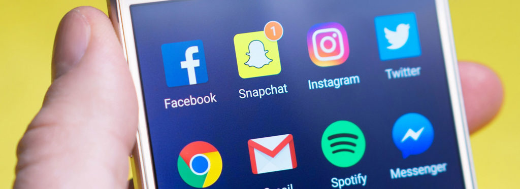 Online-Brand-building-through-social-media